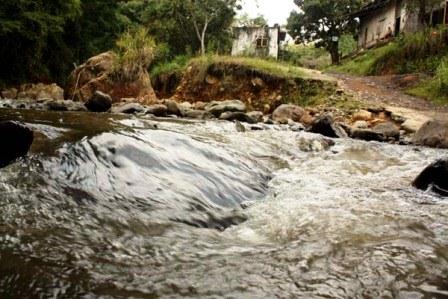 Este lunes, recorrido por las obras que ejecuta el Dagma en el r�o Aguacatal y en la quebrada La Campi�a