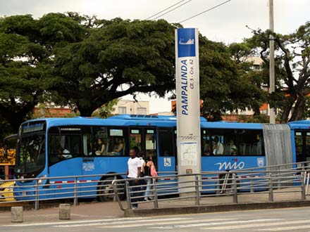 Suspendido temporalmente el servicio de dos rutas del MIO en el sur de la ciudad