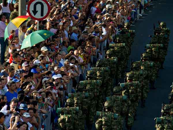 �El desfile militar fue un despliegue de orgullo y autoestima colectiva�: Alcalde de Cali
