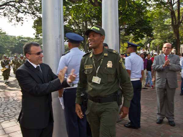 El descendiente de uno de los h�roes del Grito de Independencia de Cali le guarda la espalda al Alcalde