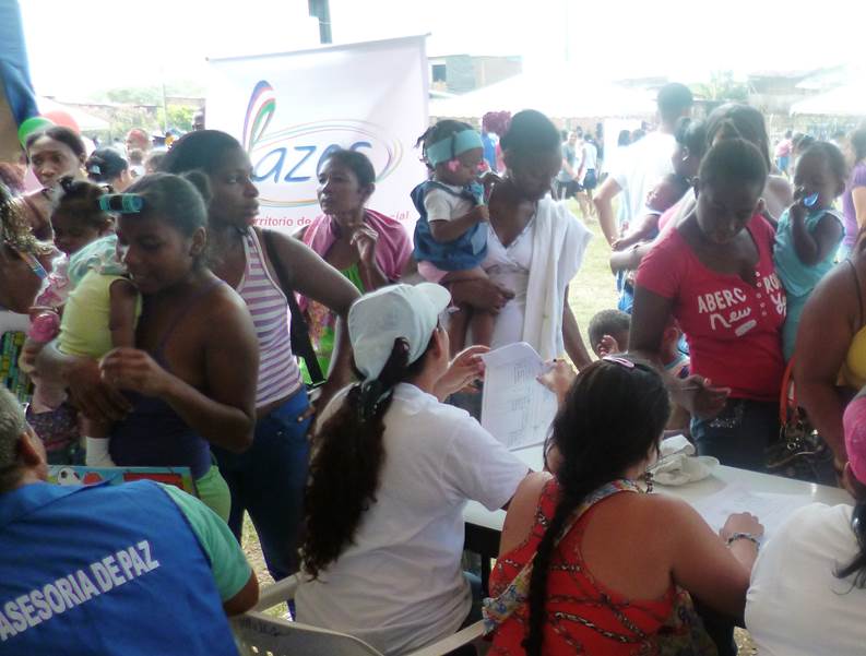 350 personas cursar�n gratuitamente un diplomado en la Esap dentro del proyecto social �Lazos�