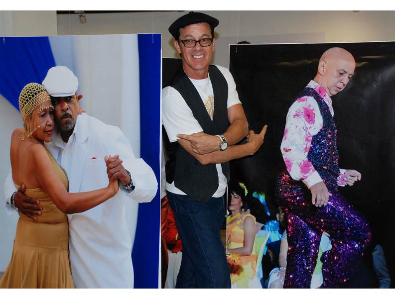 Core�grafo Puertorique�o invitado especial al Festival Mundial de Salsa