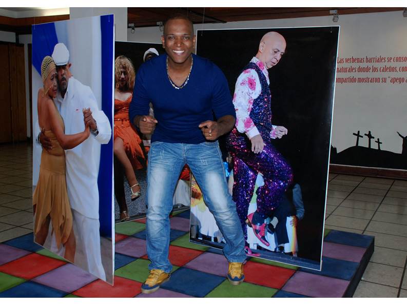 Willy Garc�a, el presentador salsero del Festival Mundial