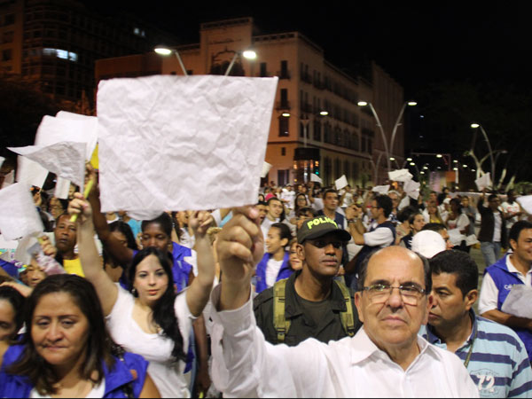 �La gente sigue odi�ndose y no tenemos paz porque estamos lejos de Dios�: Nuncio Apost�lico Ettore Balestrero