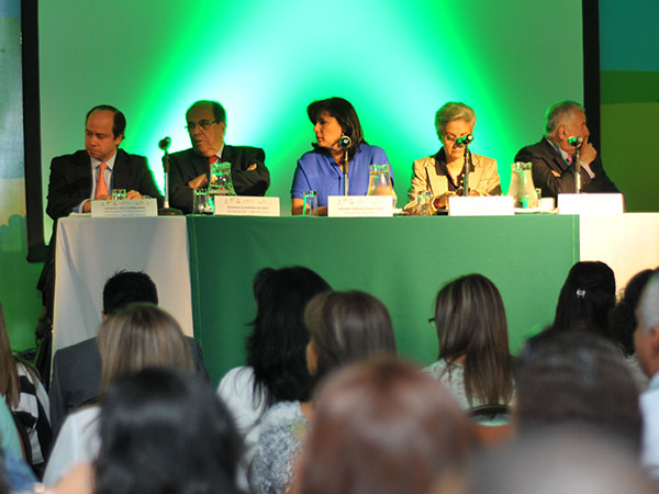 Cali se fortalece en programas de prevenci�n para j�venes en alto riesgo