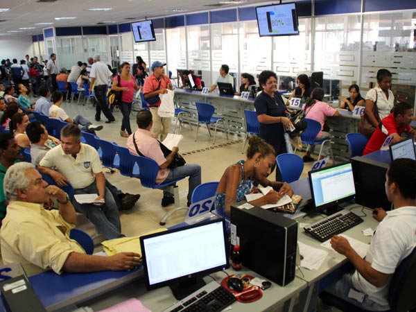 Administraci�n atender� el papayazo hasta las 11:30 de la noche: Alcalde (e) de Cali