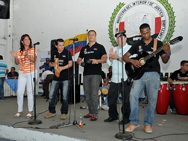 Internos de Villahermosa dieron ejemplo en torneo de la Alcald�a