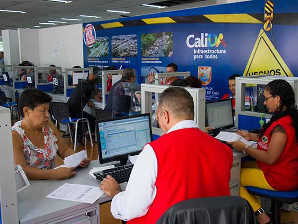 Infraestructura y Valorizaci�n ampli� atenci�n en los Cali para comodidad de usuarios