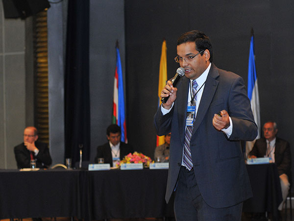 Secretar�a de Educaci�n de Cali e IBM se al�an para llevar el ingl�s a instituciones oficiales