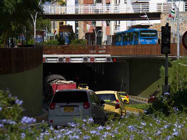 Ruta A01B del M�O desv�a su recorrido debido a desfile del Cali Exposhow