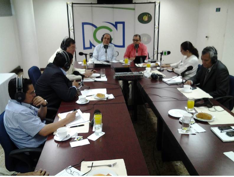 Alcalde de Cali atendi� inquietudes ciudadanas en consejo radial