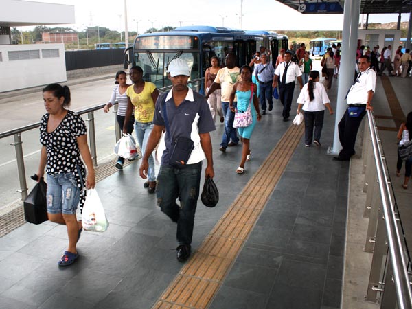 Para mejorar el acceso de usuarios, cambios en algunas rutas de M�O, desde este 18 de noviembre