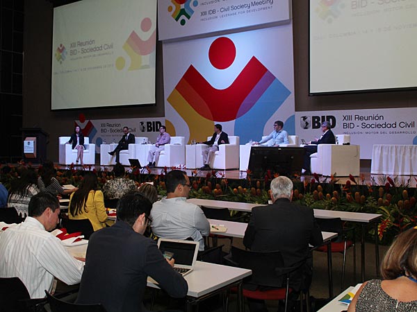 Rol de la sociedad civil para el desarrollo, tema central en la Reuni�n XIII del BID, este viernes