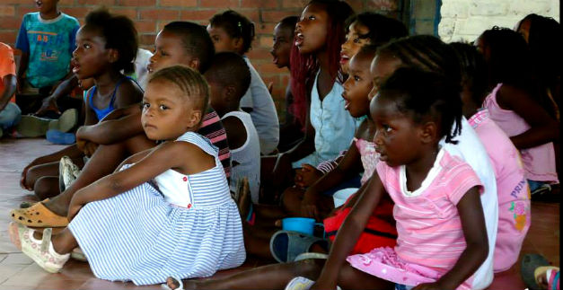 Cale�os pueden apoyar proyecto que entrega regalitos navide�os