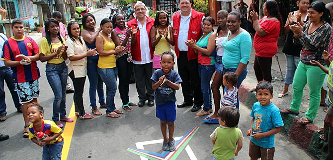 Cali mejora movilidad con la recuperaci�n de m�s v�as: alcalde Guerrero