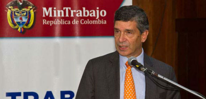 Ministro de Trabajo visita en Cali a beneficiarios de programa Colombia Mayor, este mi�rcoles