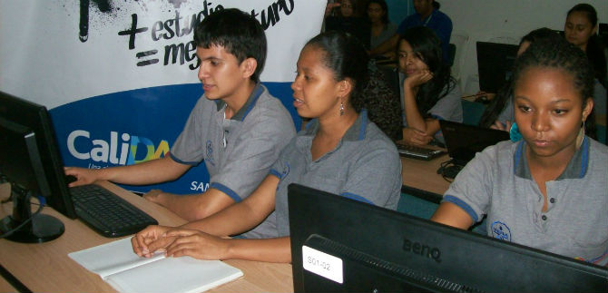 Inscripciones para el programa J�venes en Acci�n siguen durante 2014