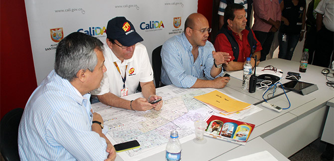 Alcalde pide a usuarios de comunas sin corte de agua abstenerse de almacenar el l�quido