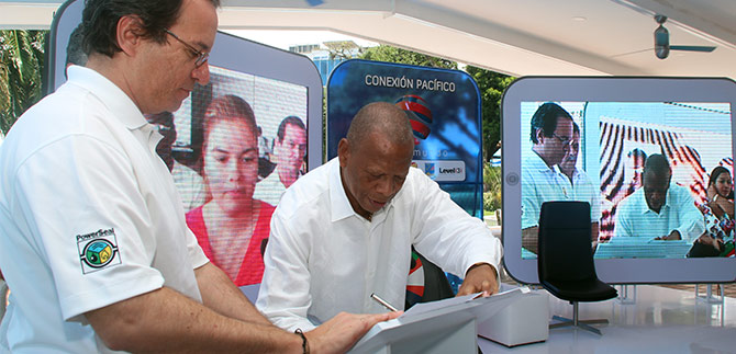 Cable submarino fortalece las relaciones con pa�ses de la cuenca del Pac�fico