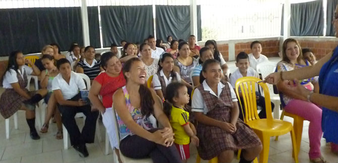 Se conform� Escuela de Familia en el marco de  la I Patrulla por la Paz