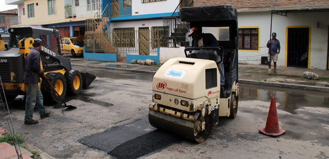 Administraci�n Municipal interviene nuevas v�as con el plan bacheo, en abril