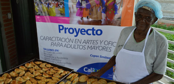 300 adultos mayores vulnerables se capacitan en el oriente de Cali