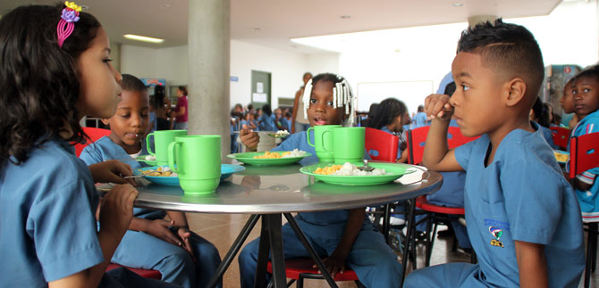 Cerca de $34.000 millones invertir� Cali en desayunos para 167.000 escolares, este a�o