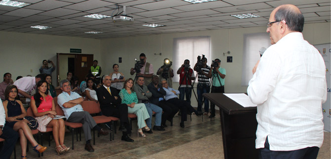 Administraci�n Municipal ha invertido $81.614 millones en la salud de los cale�os