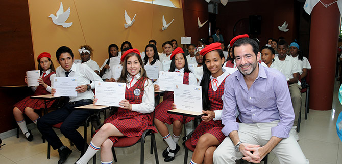 Cali ya cuenta con 153 patrulleros escolares por la paz