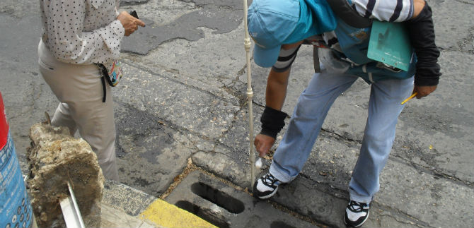 Inspeccionados 54.000 sumideros para controlar dengue y chikungunya; rueda de prensa