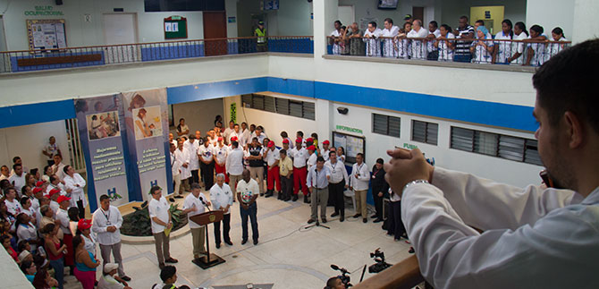 Cali tiene un centro hospitalario para atender eventual caso de �bola: Presidente Santos