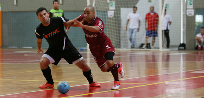 Inauguraci�n del Suramericano de F�tbol de Sal�n ambienta la Feria de Cali