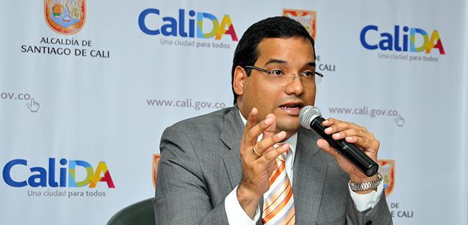 Gestionan recursos para reubicar sede Sergio Cantillo de Pichind�