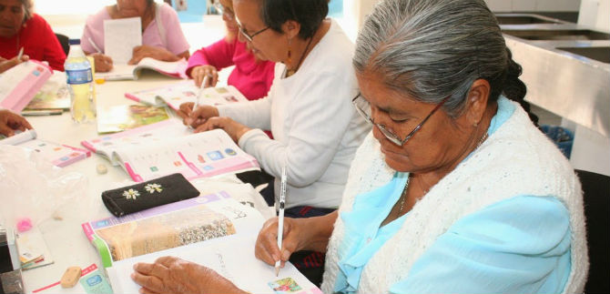 Adultos mayores expondr�n sus trabajos en feria interactiva del CAM