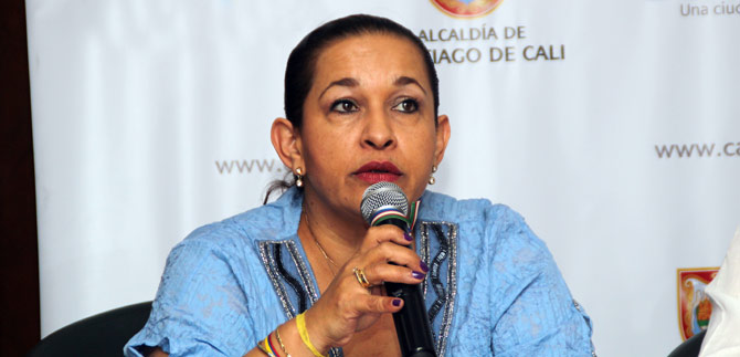 Perfil Gerente de  CORFECALI, Luz Adriana Latorre Quintero