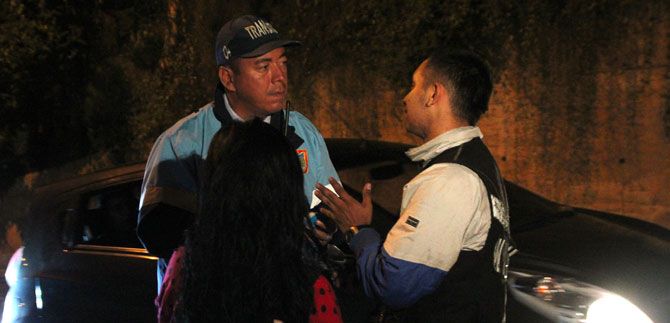 Tr�nsito se suma a la campa�a, Cali vive la noche