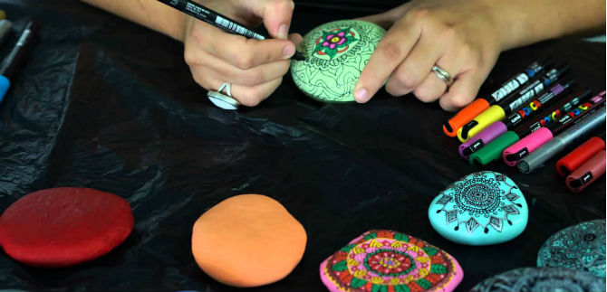 Mandalas, un arte para conocerse en la zona rural