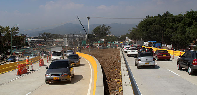 Culminar�n trabajos en el puente de la carrera 1� con Avenida Ciudad de Cali