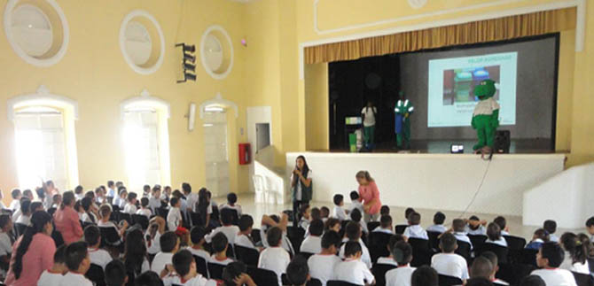 En San Bosco, se hace de Cali una Ciudad Limpia