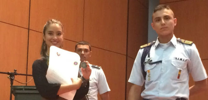 Asesora de Paz recibi� reconocimiento por fomentar la paz por fuera de la academia