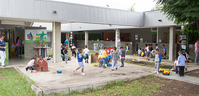Estrategia Cali Juguetona, Pac�fica y Diversa llega al Centro de Desarrollo Infantil San Marino