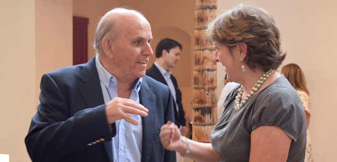 Cali, en un a�o, tendr� 200 empleos con el apoyo de la Embajada de Canad�