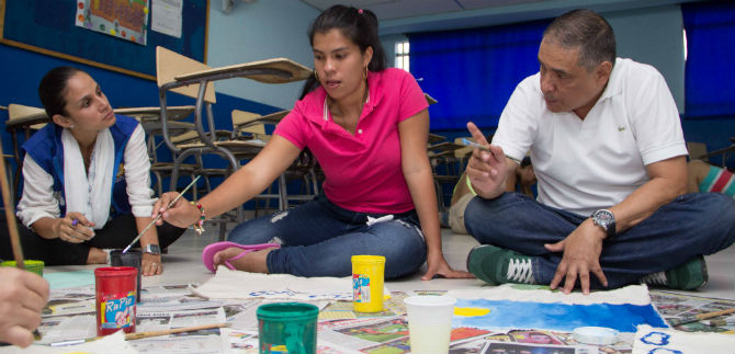Programa Yo No Par� Para la Muerte teje vidas en 98 madres