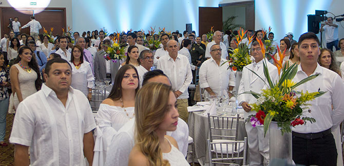 Perfiles de los jurados Premio Alfonso Bonilla Arag�n