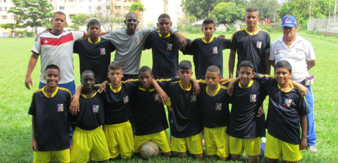 Semifinales del f�tbol en los XI Juegos Municipales