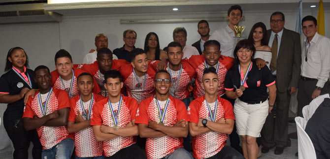 Especial y emotiva clausura de los Juegos Universitarios