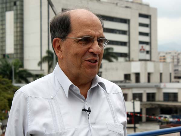 El Alcalde de Cali desea a toda la ciudadan�a una Feliz Navidad