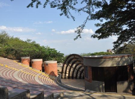 El teatro Los Cristales se renueva para la temporada cultural de este 2013