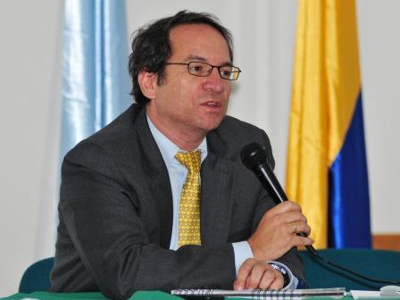 Planeaci�n trabajar� proceso de concertaci�n del POT con la CVC