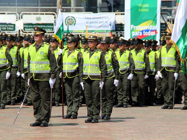 Las autoridades activan plan para reforzar controles en centros comerciales